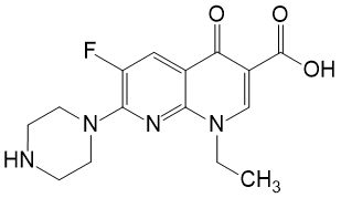Структурная формула Эноксацин